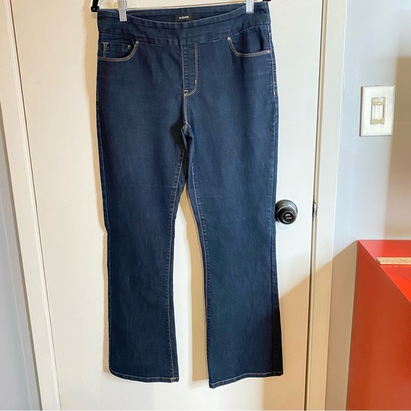 Reitmans Women's Dark Blue Jeans No Zippet Stretchy - Picture 5 of 6